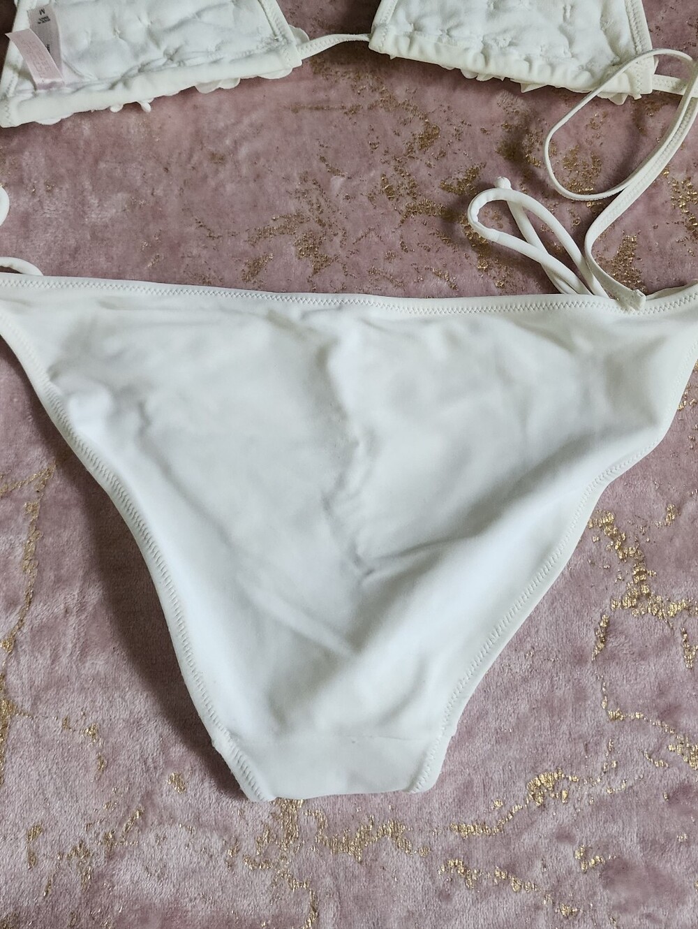 VICTORIA SECRET | White Daisy Floral Top & White Bikini - Picture 15 of 15
